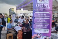 Disdukcapil Kota Batam gelar kegiatan gerakan aksi pelayanan gaspol lewat program Ketapel di Bazar Batamliciouz, Taman Pasific, Nagoya, Rabu (23/12/2025). 