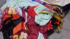 Bea Cukai Batam kembali menggagalkan upaya pemasukan pakaian bekas ilegal melalui pelabuhan internasional di Batam.(BEA CUKAI)