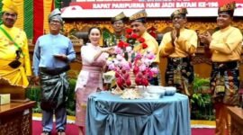 Rapat Paripurna dalam rangka memperingati Hari Jadi Batam ke-196 Tahun 2025 digelar di DPRD Kota Batam, Batamcentre, Rabu (18/12/2025). Foto: Humas DPRD Batam