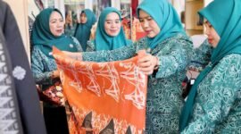 TP-PKK Kabupaten Asahan melakukan kunjungan kerja ke TP-PKK Kota Batam, Selasa (23/12/2025). Foto: Humas Diskominfo Batam