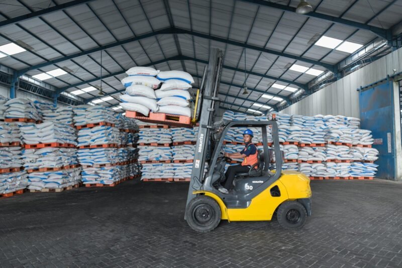 Pemerintah menetapkan Peraturan Presiden (Perpres) Nomor 113 Tahun 2025 tentang Perubahan atas Perpres Nomor 6 Tahun 2025 mengenai Tata Kelola Pupuk Bersubsidi. Foto: Isrimewa