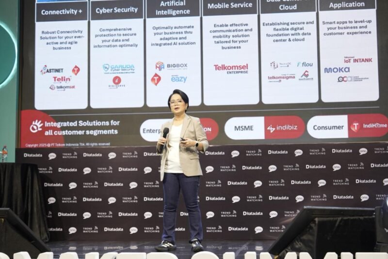 Komitmen tersebut disampaikan oleh Direktur Enterprise & Business Service Telkom, Veranita Yosephine, dalam Trend Maker Summit 2025 yang diselenggarakan oleh Katadata Indonesia, OMG Consulting, dan TrendWatching di Jimbaran, Bali (27/11). (TELKOM)