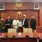 PWI Pusat sambut gembira rencana Agus Bagjana Dewan Pembina PWI Batam jelajah 13 negara, dukungan tersebut disampaikan Sekretaris Jenderal PWI Pusat, Zulmansyah Sekedang, Rabu (17/12/2025) di Kantor PWI Pusat, Jakarta. Foto: istimewa