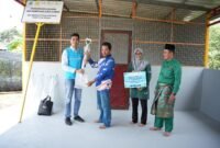 PLN Batam menyerahan dukungan secara simbolis dilaksanakan di lokasi UBS Sukadamai, Tanjung Piayu, Batam, Kamis (18/12/2025). Foto: PLN Batam