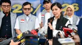 Menteri Komunikasi dan Digital (Menkomdigi) Meutya Hafid mengatakan kanal digital yang dapat diakses melalui _https://s.id/MudikpediaNataru_ itu menghadirkan berbagai informasi resmi dan terkini, panduaan digital selama libur Nataru 2025/2026. Foto: Humas Kemkomdigi