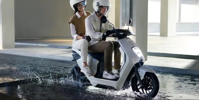 Waspada Aquaplaning saat cuaca hujan di Kota Batam