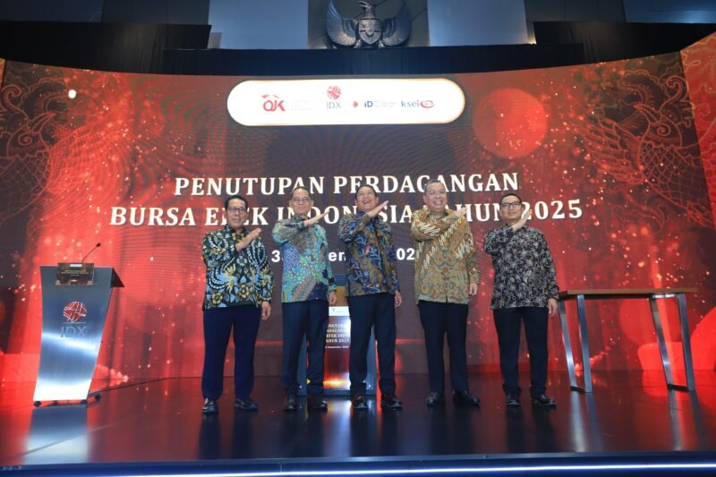 Penutupan Perdagangan Bursa Efek Indonesia (BEI) Tahun 2025 di Jakarta, Selasa (30/12/2025). Foto: Humas OJK