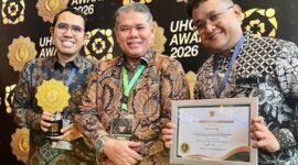 Kota Batam menyabet Universal Health Coverage (UHC) Awards 2026 Kategori Pratama setelah berhasil memperluas kepesertaan Jaminan Kesehatan Nasional (JKN), Selasa (27/1/2026). Foto: Istimewa