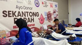 Komunitas Jurnalis Kepri (KJK) menggelar bakti sosial donor darah di Lantai LG Ground Mega Mall Batam Center, Kota Batam, Sabtu (31/1/2026). Foto: Istimewa