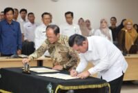 Pemprov Kepri menandatangani Nota Kesepakatan dan Rencana Kerja Sama bersama Badan Pengembangan dan Pembinaan Bahasa (Badan Bahasa), Rabu (28/1/2026). Foto: Humas Diskominfo Kepri