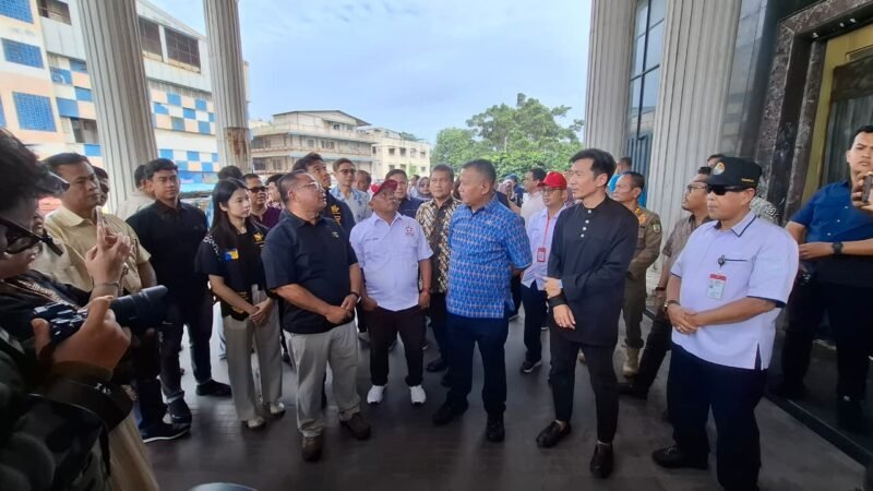 Wakil Menteri UMKM RI, Helvi Yuni Moraza, saat meninjau kawasan Tanjung Pantun, Batu Ampar, Kota Batam, Jumat (9/1/2025). Istimewa