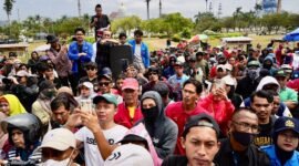 Demo warga Tanjung Sengkuang, Kecamatan Batuampar, saat demo air di Kantor BP Batam, Kamis (22/1/2026).Foto: Humas Diskomimfo Batam