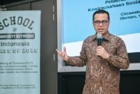 Wamenkomdigi Nezar Patria saat mengunjungi Pelatihan Internet Komunitas, Literasi Digital, Kewirausahaan Sosial, Kesetaraan Gender dan Kebencanaan di Citraweb Solusi Teknologi Training Center, Sleman, Yogyakarta, Kamis (15/1/2026). Foto: Komdigi


