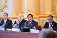 Presiden saat berbicara dalam forum UK–Indonesia Education Roundtable bersama perwakilan sejumlah universitas Inggris, di Lancaster House, London Selasa (20/1/2026). Foto: BPMI Setpres

