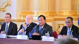 Presiden saat berbicara dalam forum UK–Indonesia Education Roundtable bersama perwakilan sejumlah universitas Inggris, di Lancaster House, London Selasa (20/1/2026). Foto: BPMI Setpres

