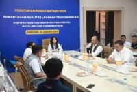 Menkomdigi Meutya Hafid memimpin acara Penutupan Posko Nataru 2025 di Gedung Kantor Pos Indonesia Pusat, Kota Bandung, Senin (05/01/2026). Foto: Ardi W/Komdigi