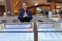 The Palace Jeweler, merek perhiasan ternama di Indonesia di bawah naungan Central Mega Kencana (CMK), resmi membuka gerai terbarunya di K-Square Mall Batam, Jumat (6/2/2026). Foto: Metroposid
