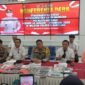 Polresta Barelang mengungkap 12 laporan polisi dan menangkap 19 tersangka laki-laki beserta barang haram Narkoba, saat konferensi pers di Mapolresta Barelang Batam, Rabu (11/2/2026). Foto: Istimewa