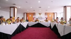 Pemprov Kepulauan Riau melalui Diskominfo menggelar Rapat Koordinasi Diskominfo se-Kepri di Aula Graha Kepri, Batam, Selasa (10/2/2026). Foto: Istimewa