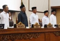 Rapat paripurna laporan Pansus pembahasan Ranperda Penyelenggaran Administrasi Kependudukan sekaligus Pengambilan Keputusan, Rabu (18/2/2026) di ruang utama DPRD Kota Batam. Foto: Humas Sekwan Kota Batam
