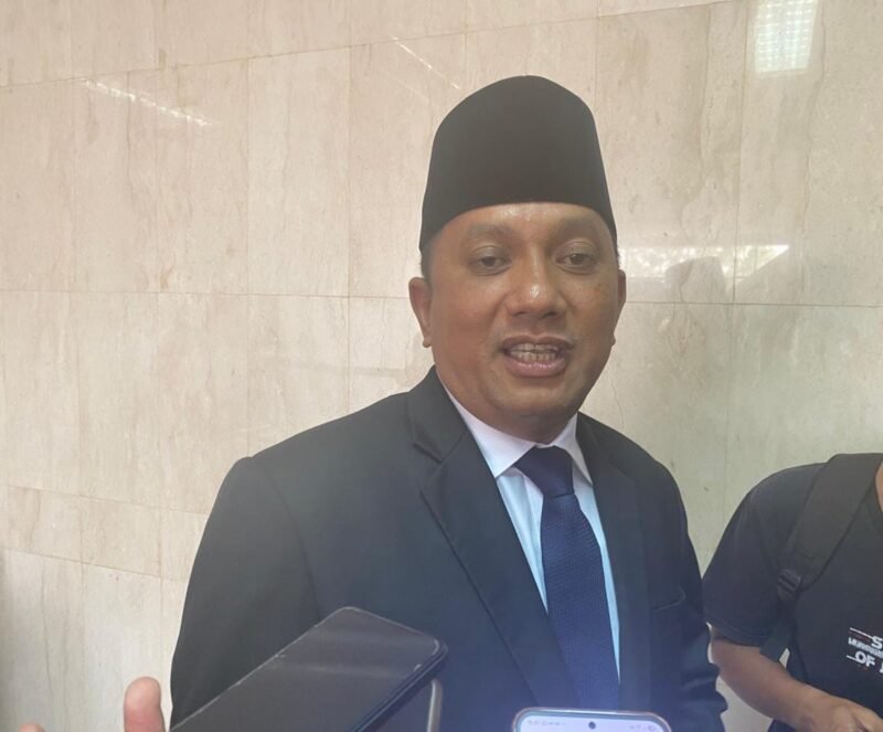 Dohar Mangalando Hasibuan, Jabat Kepala Dinas Lingkungan Hidup (DLH) Kota Batam. Foto: Metroposid