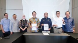 Penandatangani Tie-in Agreement (TIA) proyek West Natuna Transportation System (WNTS) Pemping bersama operator WNTS dan SKK Migas. Foto: Istimewa