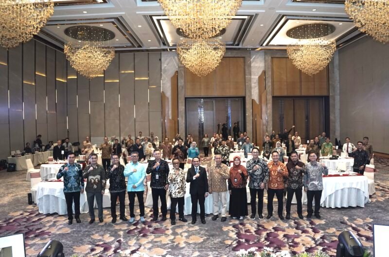 OJK menggelar PVML Fit and Proper Test Assessor Summit 2026 di Jakarta, Senin (9/2/2026). Foto: Istimewa