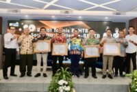 Pemerintah Kota Batam membahas pencapaian ini dalam Rapat Teknis dan Sosialisasi Sistem BPHTB di Planet Holiday Hotel, Jodoh, Selasa (3/2/2025). Foto: Humas Diskominfo Batam