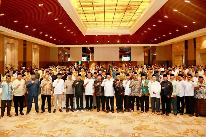 Pelepasan Persatuan Mubalig Batam (PMB) itu berlangsung di Wyndham Panbil Batam Hotel, Kamis (12/2/2026) malam. Foto: Humas Diskominfo Batam