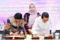 LHP tersebut diserahkan langsung oleh Kepala Perwakilan BPK Provinsi Kepulauan Riau, Emmy Mutiarini, dalam kegiatan resmi di Ruang Rapat Lantai I Kantor BPK Perwakilan Kepri, Jumat (13/2/2026).Foto: Humas Diskominfo Batam