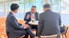 Anggota/Deputi Bidang Investasi dan Pengusahaan BP Batam, Fary Djemy Francis, menyampaikan hal tersebut saat menghadiri SMF Manufacturing Day Summit 2026 di Marina Bay Sands, Singapura. Foto: Istimewa