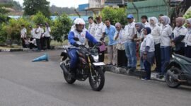 PT Capella Dinamik Nusantara, Main Dealer sepeda motor Honda di Keori ajak masyarakat berkendara selama Ramadan, melalui program edukasi safety riding. Foto: Istimewa