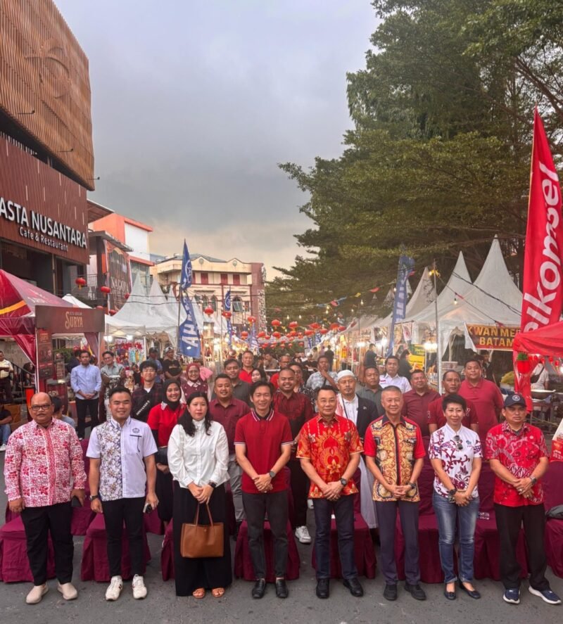Perayaan Tahun Baru Imlek 2577 melalui Night Party Nagoya Lantern Festival di Jalan Raya Nagoya Citywalk, Sabtu (14/2/2026).Foto: Istimewa