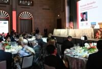 Presiden Prabowo Subianto menyampaikan sambutannya pada acara Gala Iftar Dinner Business Summit di U.S. Chamber of Commerce, Washington DC, pada Rabu, 18 Februari 2026. Foto: BPMI Setpres/Cahyo

