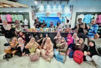 Dinas Koperasi dan Usaha Mikro lepas 30 produk unggulan UMKM untuk dipasarkan di ritel modern Mustafa Centre Bintan, Kamis (5/1/2026). Foto: Humas Diskominfo Batam