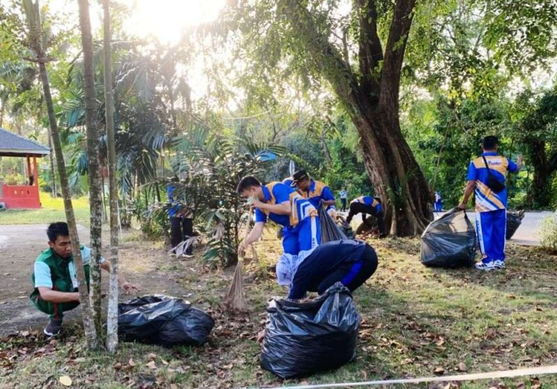 Rumah Sakit BP Batam (RSBP Batam) menggelar gotong royong bersama yang melibatkan seluruh pegawai, Rabu (11/2/2026). Foto: Istimewa