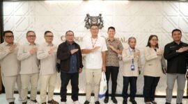 kunjungan kerja Anggota/Deputi Bidang Investasi dan Pengusahaan, Fary Francis di Kantor Konjen Singapura, Wyndham Hotel, Panbil, Kamis (19/2/2026) pagi. Foto: Istimewa