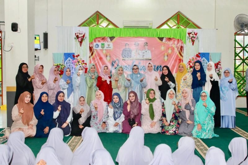 Kegiatan Pembinaan Akhlak Mulia di Perumahan Bumi Sakinah, Kecamatan Sagulung, Sabtu (21/2/2026). Foto: Humas Diskominfo Batam