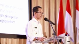 Wali kota Batam Amsakar Achmad, saat membuka Musrenbang Rencana Kerja Pemerintah Daerah (RKPD) Kota Batam Tahun 2026 dalam rangka penyusunan RKPD 2027 di Grand Mercure Batam Centre, Kamis (5/3/2026). Foto: Humas Diskominfo Batam