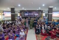 Telkomsel melalui platform edukasi digital Ilmupedia menggelar Tryout Akbar UTBK SNBT 2026 di Pekanbaru. Foto: Istimewa
