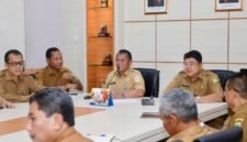 Sekda Batam, Firmansyah, memimpin Rapat Prognosis Pendapatan Daerah Tahun 2027 di Kantor Wali Kota Batam, Senin (30/3/2026). Foto: Humas Diskominfo Batam 