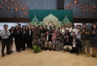 Grup Swiss-Belhotel International Batam gelar kegiatan buka puasa bersama karyawan dan anak-anak dari Panti Asuhan Ridho Ilahi di Red Lotus Restaurant, Swiss-Belhotel Harbour Bay Batam, Rabu (11/3/2026). Foto: Istimewa