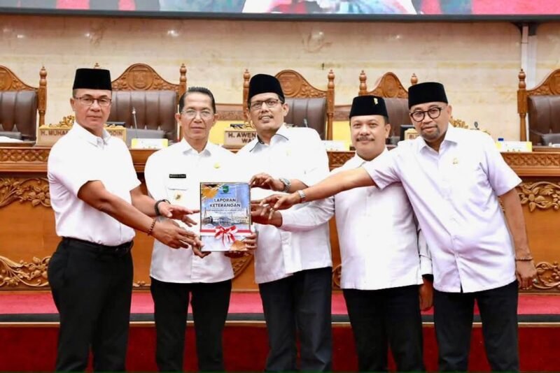 Laporan Keterangan Pertanggungjawaban (LKPJ) Tahun Anggaran 2025 dalam rapat paripurna DPRD Batam, Senin (30/3/2026). Foto: Humas Diskominfo Batam