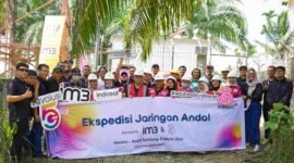 Indosat menggelar kegiatan Ekspedisi Jaringan Andal #LebihBaikIndosat dari Medan menuju Aceh Tamiang. Foto: Istimewa