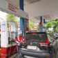 Pertamina Patra Niaga Regional Sumbagut memastikan layanan energi tetap optimal dengan menyiagakan operator SPBU untuk melayani masyarakat. Foto: Istimewa
