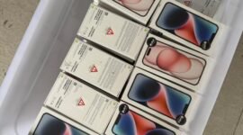 Hasil pencacahan menunjukkan total 337 unit handphone,yang digagalkan Bea Cukai Batam, di Pelabuhan Roro, Telaga Punggur, kemarin. Foto: Istimewa