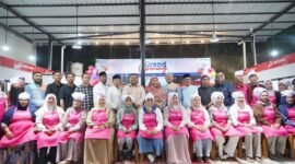 PT Pertamina Patra Niaga Regional Sumbagut melalui Fuel Terminal (FT) Krueng Raya meresmikan Foodcourt UMKM di Desa Meunasah Mon, Aceh Besar, Jumat (3/4/2026). Foto: Istimewa