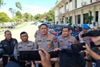 Sebanyak 102 sepeda motor berknalpot tidak sesuai spesifikasi standar atau “brong” dalam operasi penertiban pada 15–19 April 2026, diamankan Satlantas Polresta Barelang.