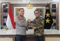 Executive General Manager (EGM) Pertamina Patra Niaga Regional Sumbagut, Sunardi, bersama jajaran manajemen melakukan audiensi dengan Kapolda Riau Irjen Pol Dr. Herry Heryawan di Mapolda Riau, Kamis (16/4)/2026). Foto: Istimewa