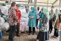 Tim Penggerak PKK Kota Batam bersama DLH dan Bank Sampah Kota Batam mengunjungi Bank Sampah Induk Satu Hati di Jakarta Barat, Senin (6/4/2026). Foto: Humas Diskominfo Batam